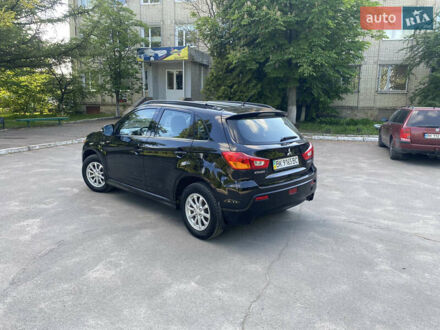 Мицубиси АСХ 2012 в Ровно на Automoto.ua Черный Мицубиси АСХ, объемом двигателя 2 л и пробегом 250 тыс. км за 7950 $, фото 1 на Automoto.ua