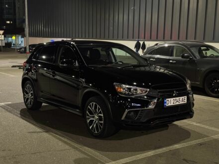 Черный Мицубиси АСХ, объемом двигателя 2 л и пробегом 54 тыс. км за 16200 $, фото 1 на Automoto.ua