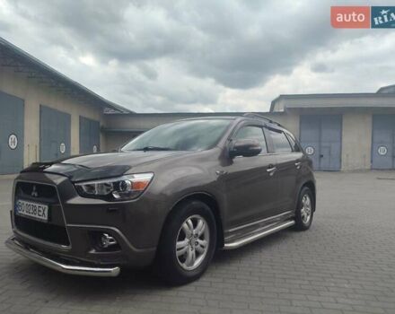 Коричневый Мицубиси АСХ, объемом двигателя 1.8 л и пробегом 300 тыс. км за 10500 $, фото 5 на Automoto.ua