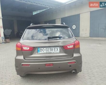 Коричневый Мицубиси АСХ, объемом двигателя 1.8 л и пробегом 300 тыс. км за 10500 $, фото 9 на Automoto.ua