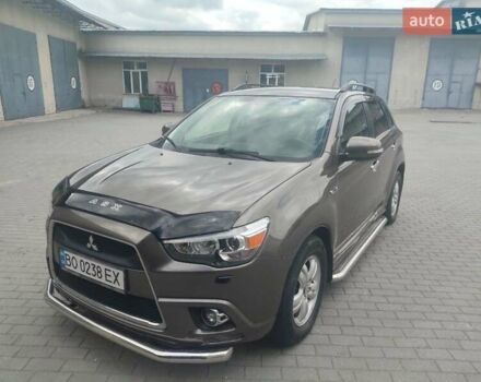 Коричневый Мицубиси АСХ, объемом двигателя 1.8 л и пробегом 300 тыс. км за 10500 $, фото 2 на Automoto.ua