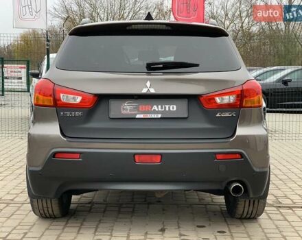 Коричневый Мицубиси АСХ, объемом двигателя 1.8 л и пробегом 202 тыс. км за 11755 $, фото 15 на Automoto.ua