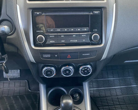 Коричневый Мицубиси АСХ, объемом двигателя 2.2 л и пробегом 238 тыс. км за 12500 $, фото 23 на Automoto.ua