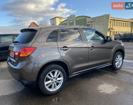 Коричневый Мицубиси АСХ, объемом двигателя 2.2 л и пробегом 238 тыс. км за 12500 $, фото 16 на Automoto.ua