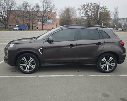 Коричневый Мицубиси АСХ, объемом двигателя 2 л и пробегом 40 тыс. км за 20000 $, фото 5 на Automoto.ua