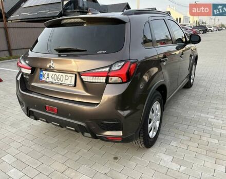 Коричневий Міцубісі АСХ, об'ємом двигуна 2 л та пробігом 42 тис. км за 22000 $, фото 5 на Automoto.ua