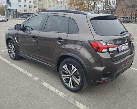 Коричневый Мицубиси АСХ, объемом двигателя 2 л и пробегом 40 тыс. км за 20000 $, фото 6 на Automoto.ua