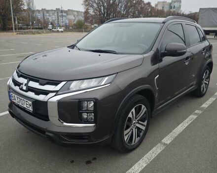 Коричневый Мицубиси АСХ, объемом двигателя 2 л и пробегом 40 тыс. км за 20000 $, фото 4 на Automoto.ua