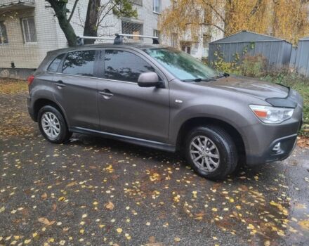 Коричневый Мицубиси АСХ, объемом двигателя 1.8 л и пробегом 183 тыс. км за 9700 $, фото 1 на Automoto.ua