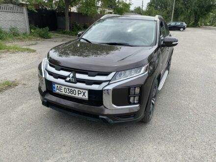 Мицубиси АСХ 2019 в Днепре (Днепропетровске) на Automoto.ua Коричневый Мицубиси АСХ, объемом двигателя 2 л и пробегом 70 тыс. км за 15350 $, фото 1 на Automoto.ua