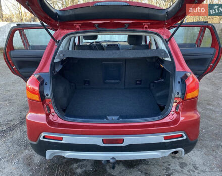 Красный Мицубиси АСХ, объемом двигателя 1.8 л и пробегом 234 тыс. км за 8900 $, фото 28 на Automoto.ua