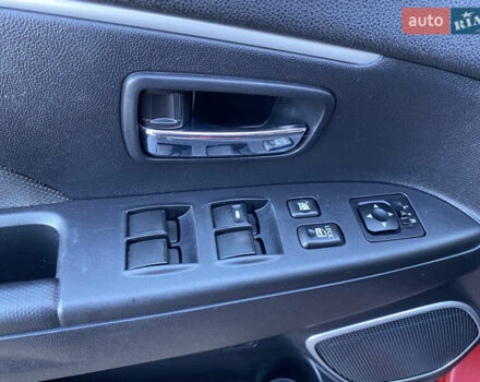 Красный Мицубиси АСХ, объемом двигателя 1.8 л и пробегом 234 тыс. км за 8900 $, фото 18 на Automoto.ua