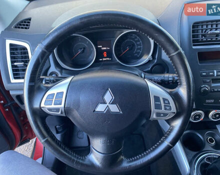 Красный Мицубиси АСХ, объемом двигателя 1.8 л и пробегом 234 тыс. км за 8900 $, фото 22 на Automoto.ua