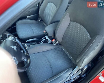 Красный Мицубиси АСХ, объемом двигателя 1.8 л и пробегом 234 тыс. км за 8900 $, фото 24 на Automoto.ua