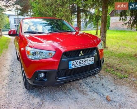 Красный Мицубиси АСХ, объемом двигателя 1.59 л и пробегом 168 тыс. км за 8950 $, фото 5 на Automoto.ua
