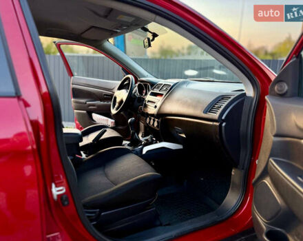 Красный Мицубиси АСХ, объемом двигателя 1.59 л и пробегом 246 тыс. км за 9350 $, фото 32 на Automoto.ua