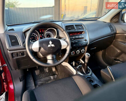 Красный Мицубиси АСХ, объемом двигателя 1.59 л и пробегом 246 тыс. км за 9350 $, фото 26 на Automoto.ua