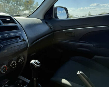 Мицубиси АСХ 2012 в Харькове на Automoto.ua Красный Мицубиси АСХ, объемом двигателя 1.59 л и пробегом 203 тыс. км за 8600 $, фото 18 на Automoto.ua