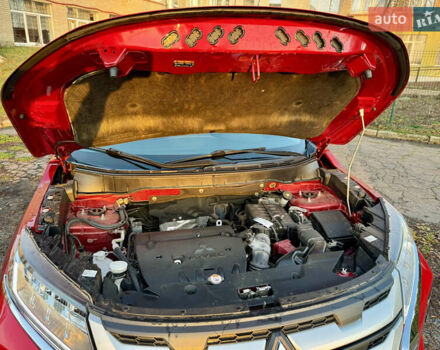 Красный Мицубиси АСХ, объемом двигателя 2 л и пробегом 57 тыс. км за 16500 $, фото 16 на Automoto.ua