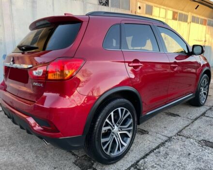 Красный Мицубиси АСХ, объемом двигателя 1.6 л и пробегом 37 тыс. км за 18000 $, фото 4 на Automoto.ua