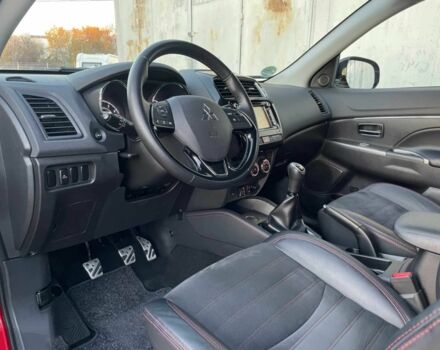 Красный Мицубиси АСХ, объемом двигателя 1.6 л и пробегом 37 тыс. км за 18000 $, фото 9 на Automoto.ua