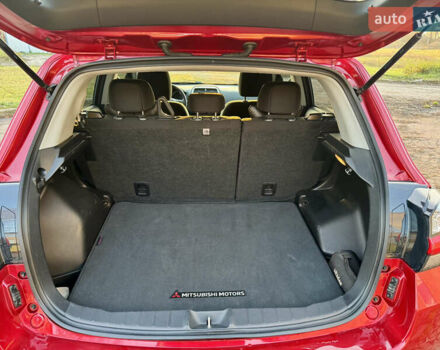Красный Мицубиси АСХ, объемом двигателя 2 л и пробегом 57 тыс. км за 16500 $, фото 10 на Automoto.ua