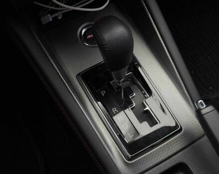 Красный Мицубиси АСХ, объемом двигателя 2 л и пробегом 50 тыс. км за 16500 $, фото 10 на Automoto.ua