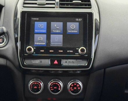 Красный Мицубиси АСХ, объемом двигателя 2 л и пробегом 50 тыс. км за 16500 $, фото 9 на Automoto.ua