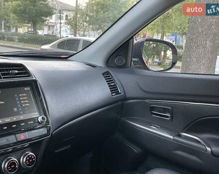 Красный Мицубиси АСХ, объемом двигателя 2 л и пробегом 23 тыс. км за 23500 $, фото 23 на Automoto.ua