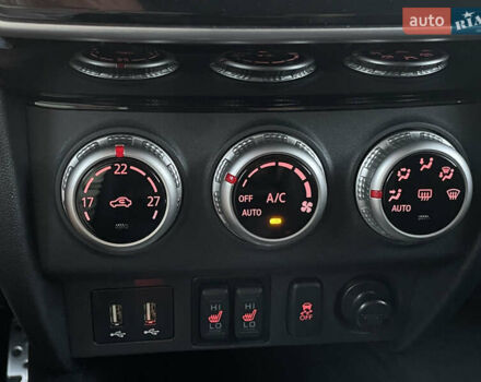 Красный Мицубиси АСХ, объемом двигателя 2 л и пробегом 23 тыс. км за 23500 $, фото 32 на Automoto.ua