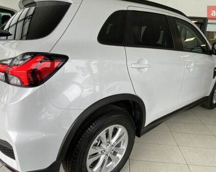 купить новое авто Мицубиси АСХ 2024 года от официального дилера Автоцентр AUTO.RIA Мицубиси фото