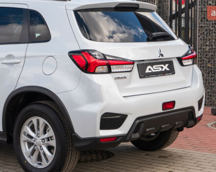 купити нове авто Міцубісі АСХ 2024 року від офіційного дилера Mitsubishi Motors Чернівці Міцубісі фото