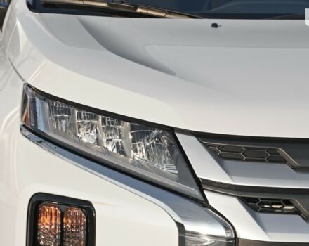 купити нове авто Міцубісі АСХ 2023 року від офіційного дилера Mitsubishi Motors Чернівці Міцубісі фото