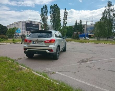 Серый Мицубиси АСХ, объемом двигателя 2 л и пробегом 47 тыс. км за 14500 $, фото 3 на Automoto.ua