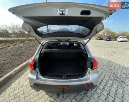 Серый Мицубиси АСХ, объемом двигателя 1.59 л и пробегом 169 тыс. км за 9500 $, фото 19 на Automoto.ua