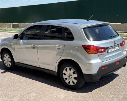 Серый Мицубиси АСХ, объемом двигателя 1.8 л и пробегом 200 тыс. км за 8500 $, фото 3 на Automoto.ua