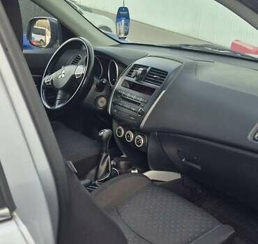 Сірий Міцубісі АСХ, об'ємом двигуна 1.59 л та пробігом 190 тис. км за 8700 $, фото 7 на Automoto.ua