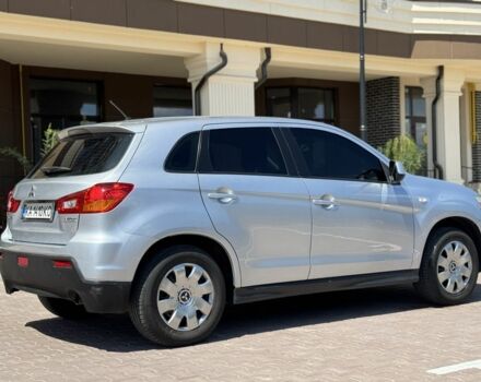 Серый Мицубиси АСХ, объемом двигателя 1.8 л и пробегом 200 тыс. км за 8500 $, фото 7 на Automoto.ua