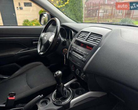 Серый Мицубиси АСХ, объемом двигателя 1.59 л и пробегом 120 тыс. км за 7900 $, фото 26 на Automoto.ua