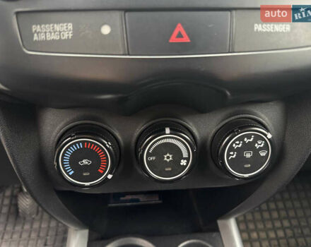 Серый Мицубиси АСХ, объемом двигателя 1.59 л и пробегом 120 тыс. км за 7900 $, фото 21 на Automoto.ua