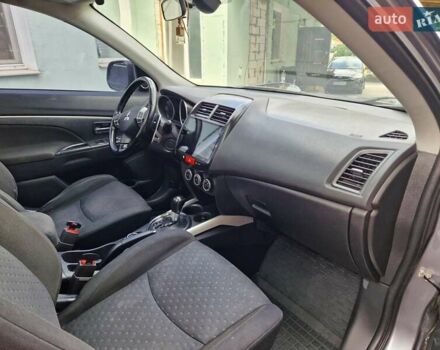 Серый Мицубиси АСХ, объемом двигателя 2 л и пробегом 247 тыс. км за 8000 $, фото 23 на Automoto.ua