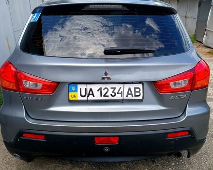 Серый Мицубиси АСХ, объемом двигателя 1.8 л и пробегом 146 тыс. км за 9900 $, фото 1 на Automoto.ua
