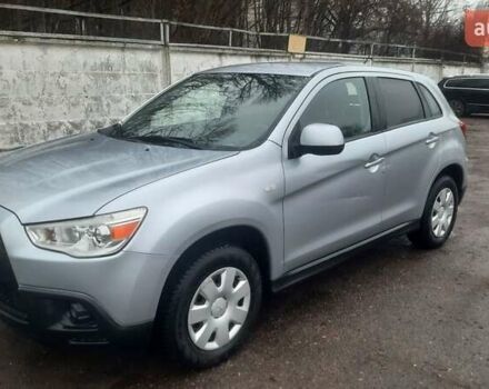 Серый Мицубиси АСХ, объемом двигателя 1.6 л и пробегом 214 тыс. км за 7700 $, фото 3 на Automoto.ua