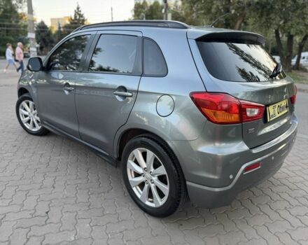 Серый Мицубиси АСХ, объемом двигателя 2 л и пробегом 207 тыс. км за 8500 $, фото 4 на Automoto.ua
