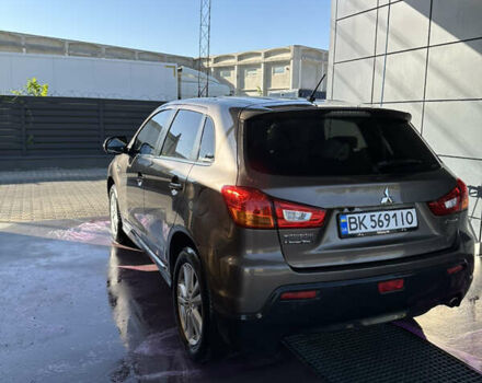 Міцубісі АСХ 2011 у Рівному на Automoto.ua Сірий Міцубісі АСХ, об'ємом двигуна 1.8 л та пробігом 215 тис. км за 10500 $, фото 2 на Automoto.ua