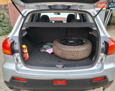 Серый Мицубиси АСХ, объемом двигателя 1.8 л и пробегом 223 тыс. км за 9300 $, фото 47 на Automoto.ua