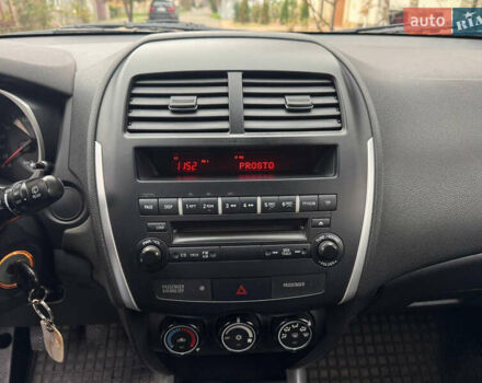 Серый Мицубиси АСХ, объемом двигателя 1.59 л и пробегом 120 тыс. км за 7900 $, фото 20 на Automoto.ua