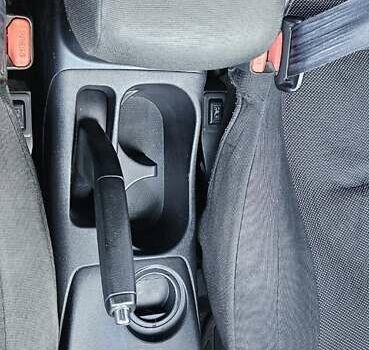 Серый Мицубиси АСХ, объемом двигателя 1.8 л и пробегом 223 тыс. км за 9300 $, фото 29 на Automoto.ua