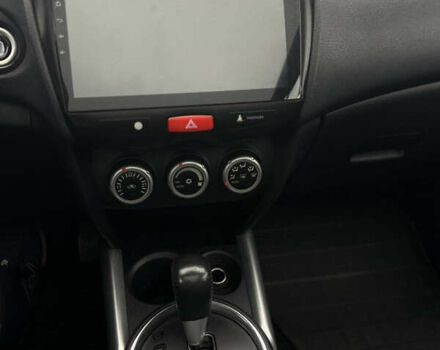 Сірий Міцубісі АСХ, об'ємом двигуна 2 л та пробігом 180 тис. км за 10500 $, фото 14 на Automoto.ua