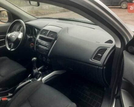 Серый Мицубиси АСХ, объемом двигателя 1.6 л и пробегом 214 тыс. км за 7700 $, фото 12 на Automoto.ua